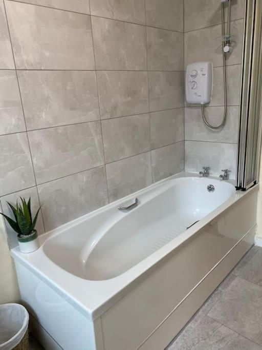 Apartamento Glengesh Court. Ardara Town Centre. Exterior foto